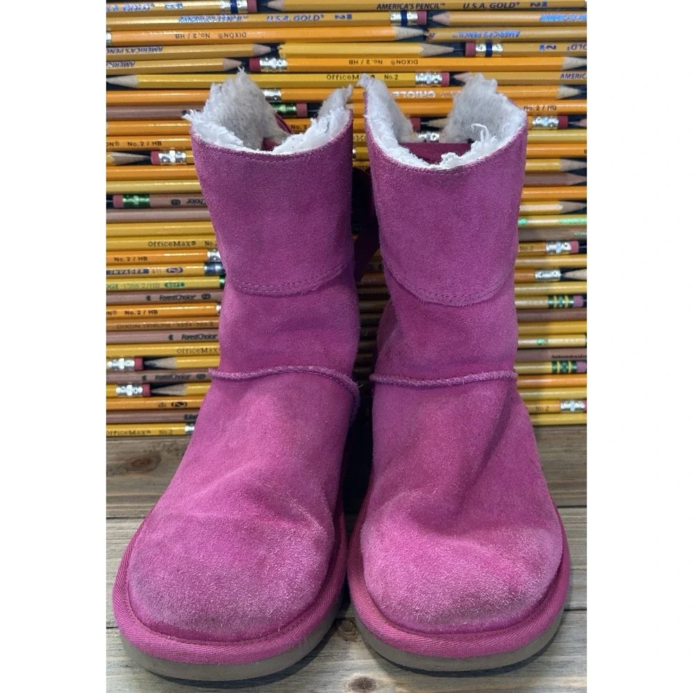Koolaburra by UGG Victoria Boots Suede Girls Size 2 Pink Good